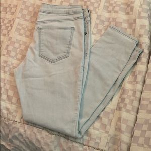 Old Navy low rise rock star jeans.